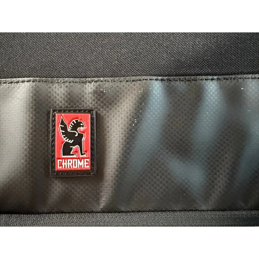 Chrome Industries Laptop Sleeve Black Padded Computer Case 11x15
